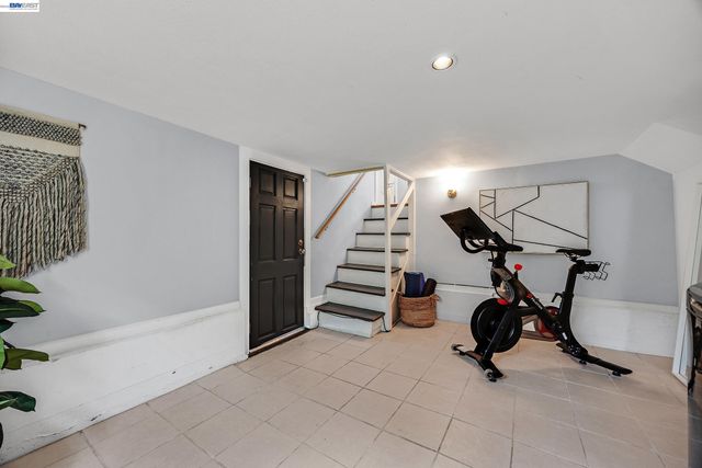 1401 Excelsior Ave, Oakland, CA 94602