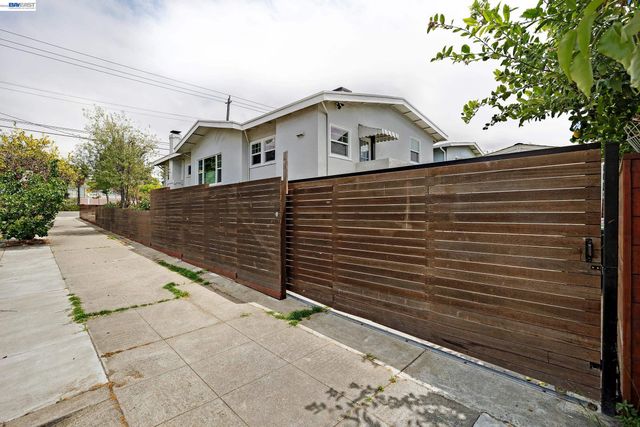 1401 Excelsior Ave, Oakland, CA 94602