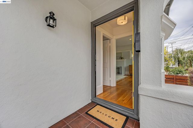 1401 Excelsior Ave, Oakland, CA 94602