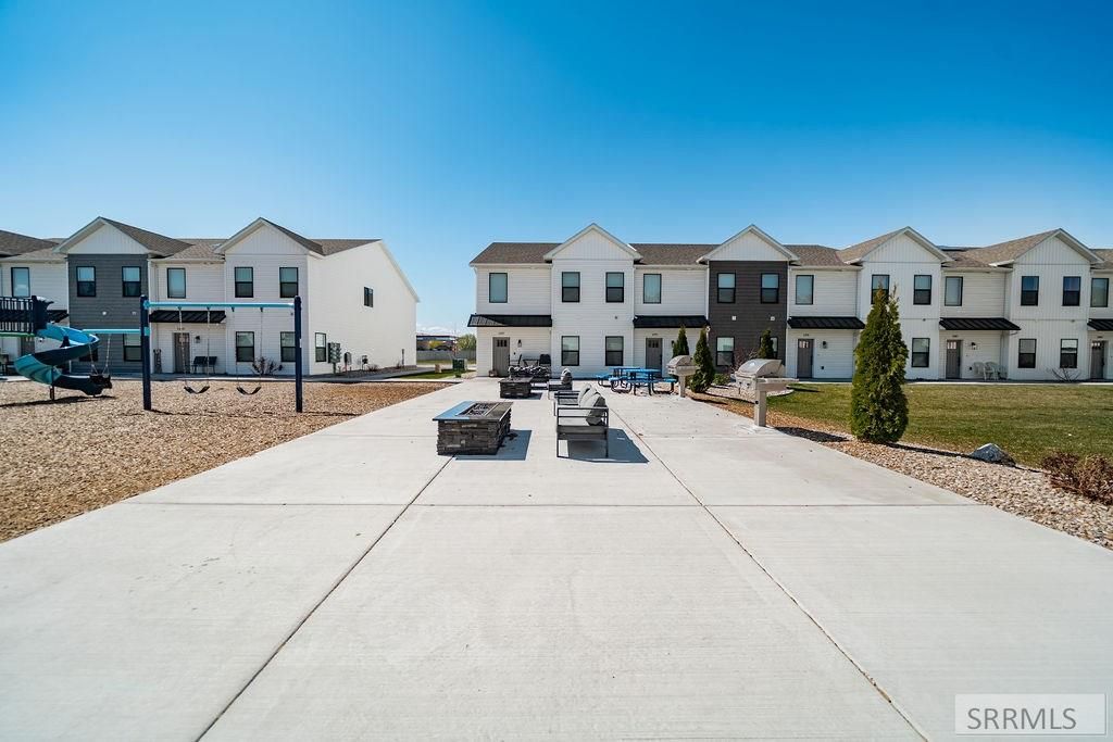 Image 27 of property listing at 1388 Remington Trail, Ammon, ID 83406