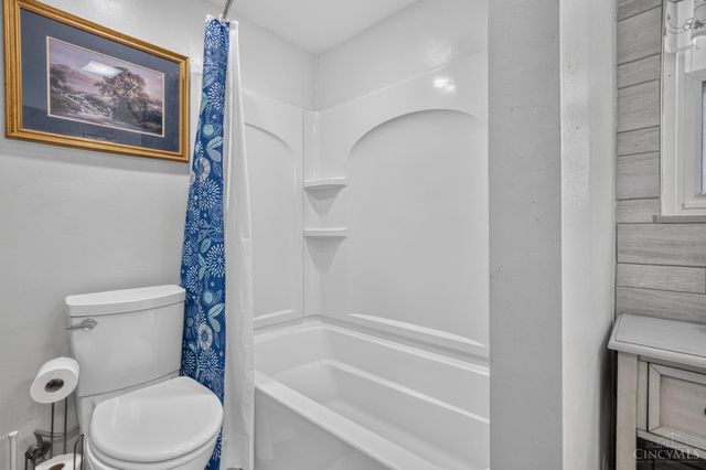 2066 Evanor Lane, Anderson Twp, OH 45244