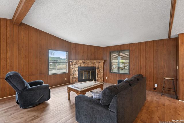 1560 Coal Kiln, Medina, TX 78055