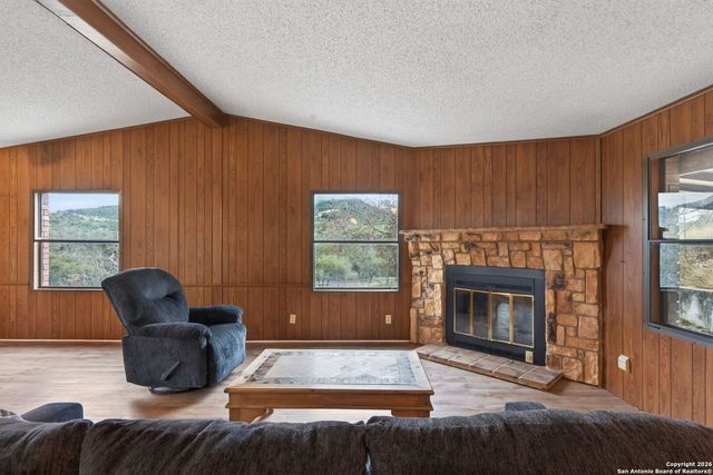 1560 Coal Kiln, Medina, TX 78055