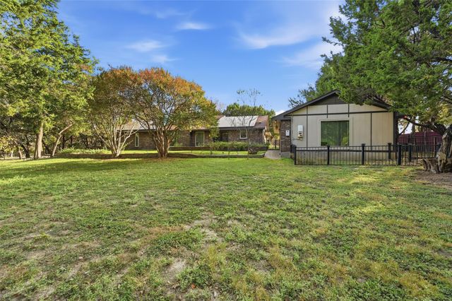 6405 W Red Bird Lane, Dallas, TX 75236