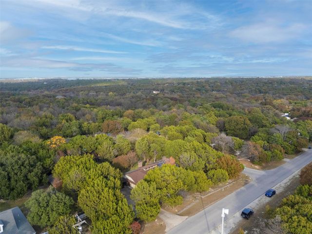 6405 W Red Bird Lane, Dallas, TX 75236