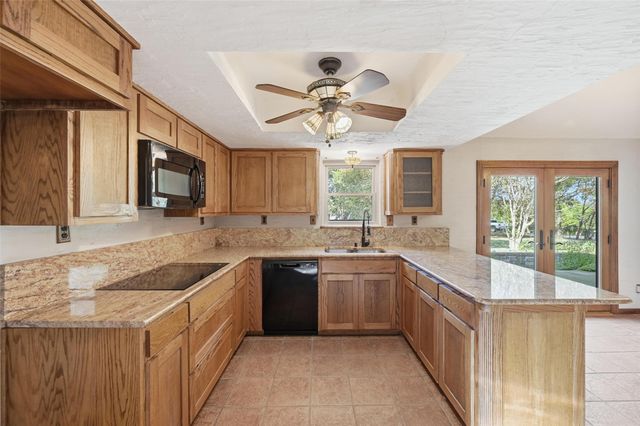 6405 W Red Bird Lane, Dallas, TX 75236