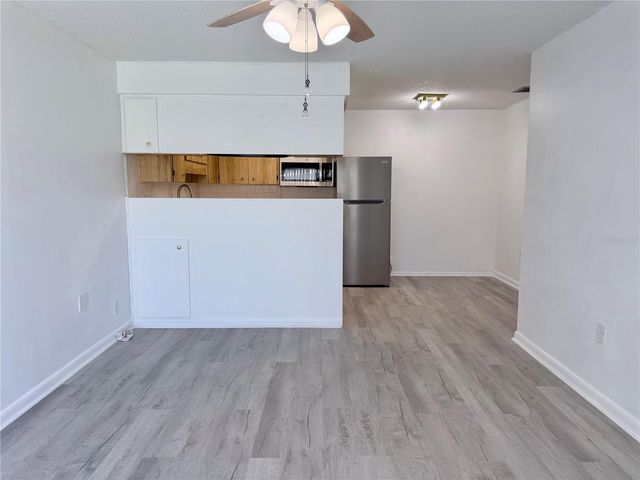 4313 TAHITIAN GARDENS CIRCLE C, Holiday, FL 34691