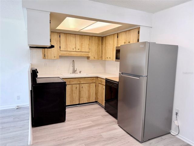 4313 TAHITIAN GARDENS CIRCLE C, Holiday, FL 34691