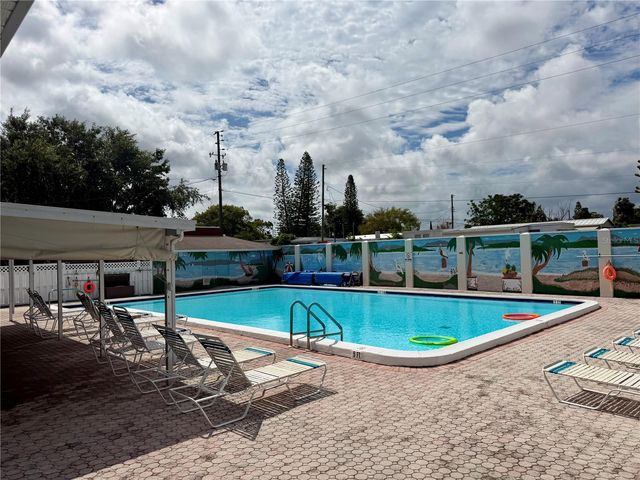 4313 TAHITIAN GARDENS CIRCLE C, Holiday, FL 34691