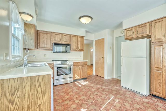 110 Hillary Drive, Chili, NY 14224