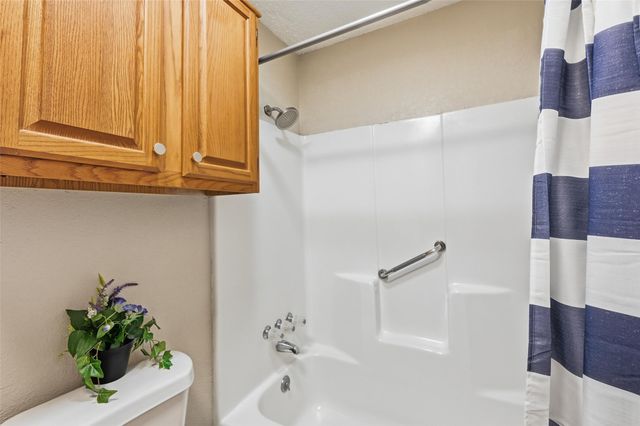 1751 Dynasty Circle, Glenn Heights, TX 75154