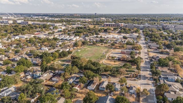 1003 Morris Street, Dallas, TX 75212