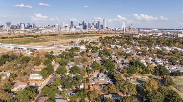 1003 Morris Street, Dallas, TX 75212