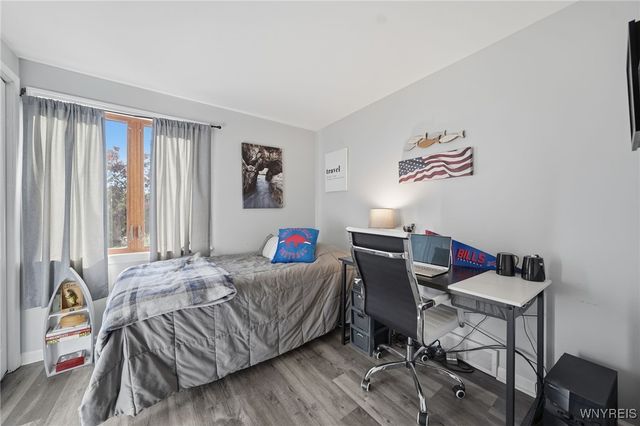 28 Baywood Drive, Cheektowaga, NY 14227