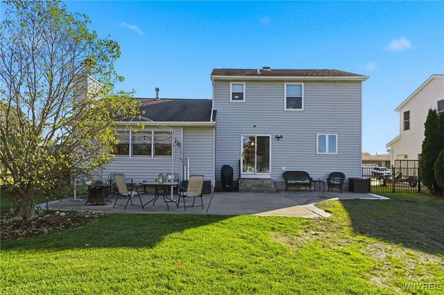 28 Baywood Drive, Cheektowaga, NY 14227