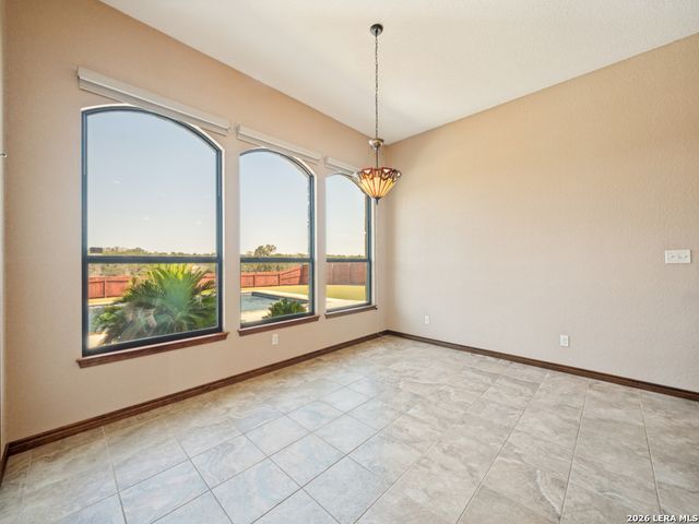 201 Abrego Lake, Floresville, TX 78114