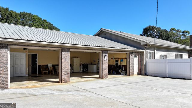 5474 Vickery Street, Lavonia, GA 30553