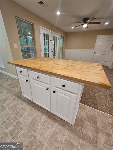 25 Hearthstone Drive, Stockbridge, GA 30281