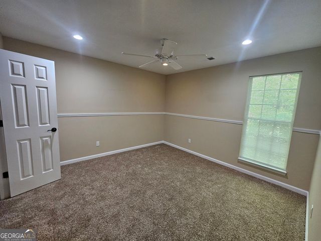 25 Hearthstone Drive, Stockbridge, GA 30281