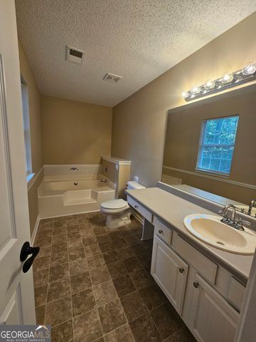 25 Hearthstone Drive, Stockbridge, GA 30281