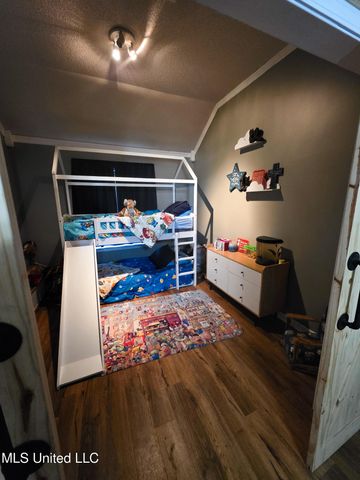 7370 Fox Glen Drive, Olive Branch, MS 38654