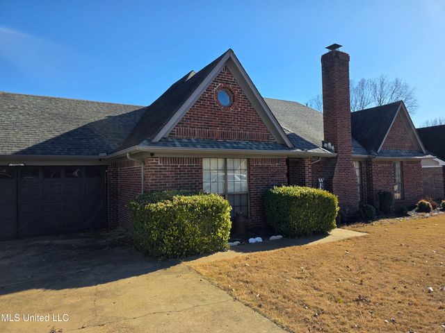 7370 Fox Glen Drive, Olive Branch, MS 38654
