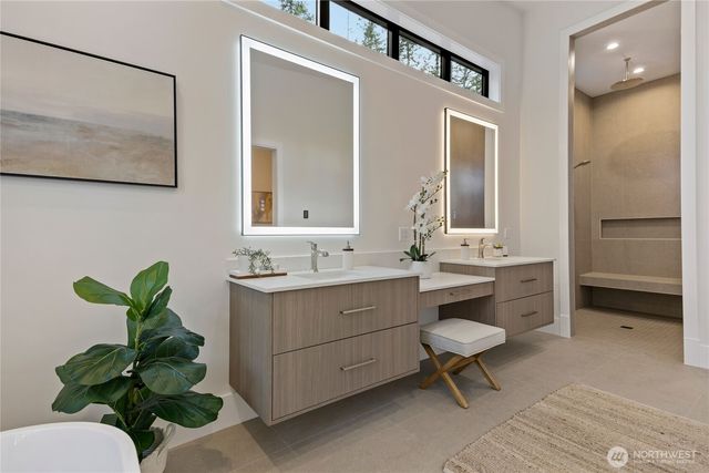 13982 Manzanita Road NE, Bainbridge Island, WA 98110