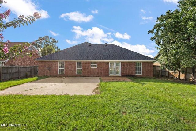 204 Cherry Bark Drive, Brandon, MS 39047