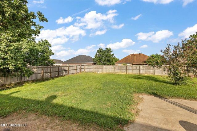204 Cherry Bark Drive, Brandon, MS 39047