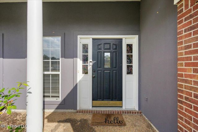 204 Cherry Bark Drive, Brandon, MS 39047