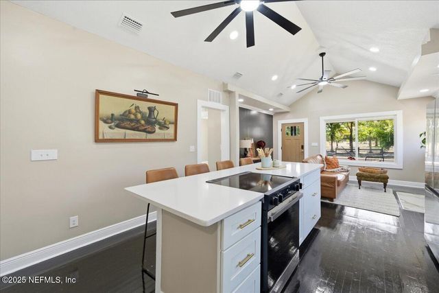 9671 OLD PLANK Road, Jacksonville, FL 32220