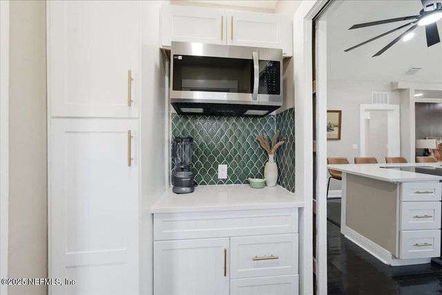 9671 OLD PLANK Road, Jacksonville, FL 32220