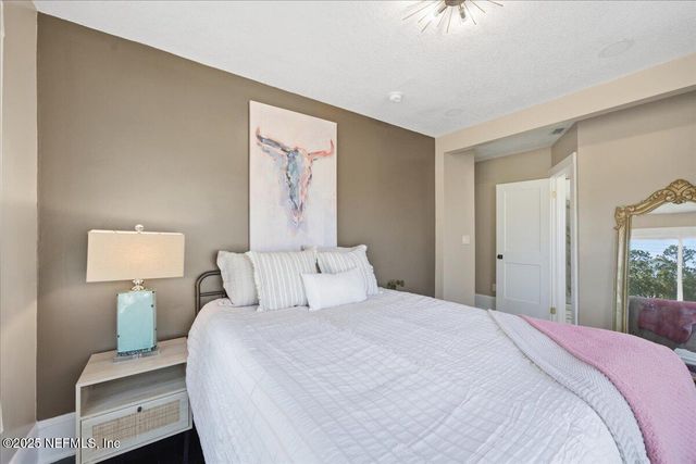 9671 OLD PLANK Road, Jacksonville, FL 32220