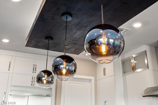 36 Thorn Creek Street, Henderson, NV 89011