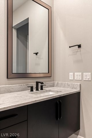 36 Thorn Creek Street, Henderson, NV 89011