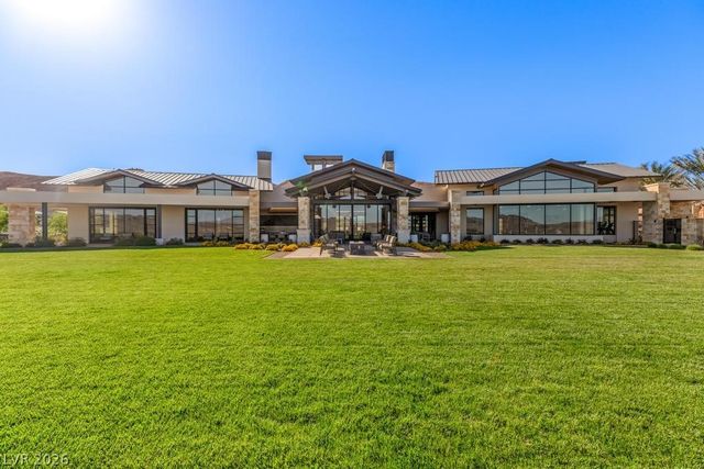 36 Thorn Creek Street, Henderson, NV 89011