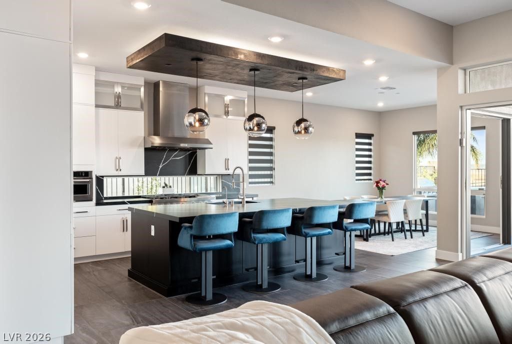 Image 4 of property listing at 36 Thorn Creek Street, Henderson, NV 89011