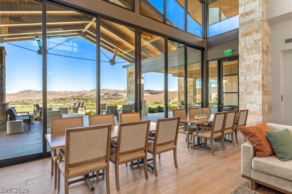 Image 64 of property listing at 36 Thorn Creek Street, Henderson, NV 89011
