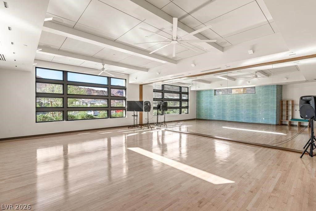 Image 66 of property listing at 36 Thorn Creek Street, Henderson, NV 89011
