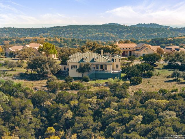 204 Paradise Point, Boerne, TX 78006