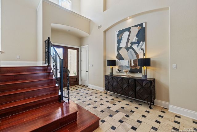 204 Paradise Point, Boerne, TX 78006