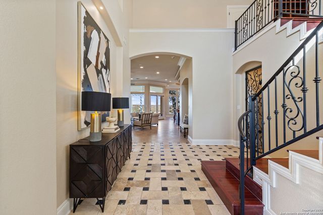 204 Paradise Point, Boerne, TX 78006