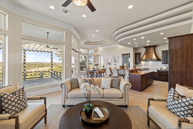 204 Paradise Point, Boerne, TX 78006