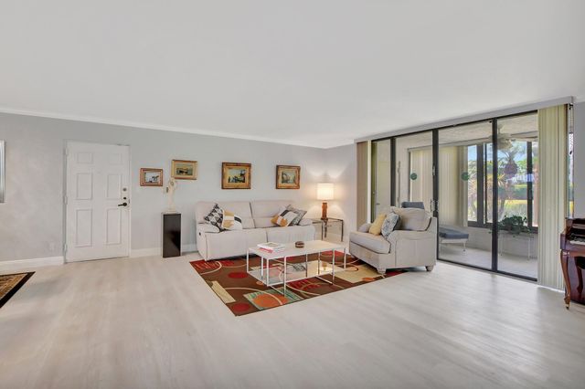 7194 Promenade Drive 102, Boca Raton, FL 33433