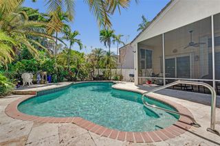 1080 Briar Ridge Rd, Weston, FL 33327
