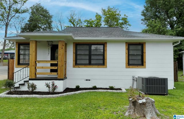 137 BAKER AVENUE, Hueytown, AL 35023
