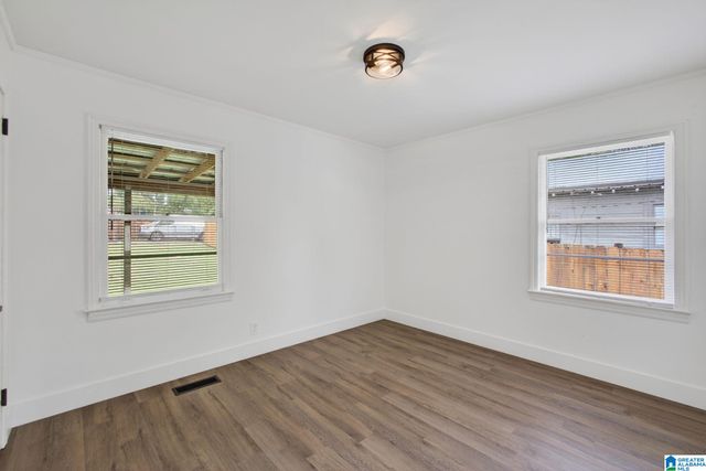 137 BAKER AVENUE, Hueytown, AL 35023
