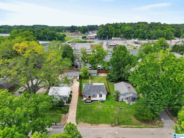 137 BAKER AVENUE, Hueytown, AL 35023