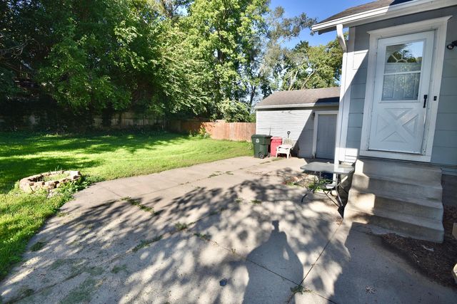 12 MARIAN Avenue, Council Bluffs, IA 51503