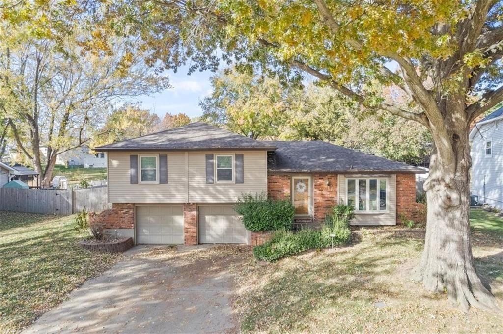 3017 S 56th Street, Kansas City, KS 66106